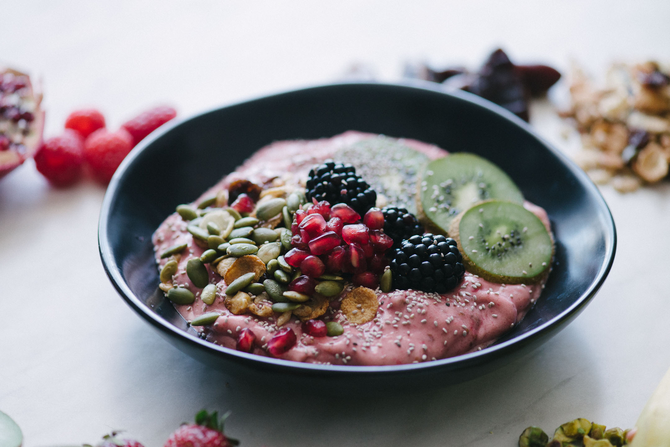 RaspberrySmoothieBowl.ChristinaSoong-3